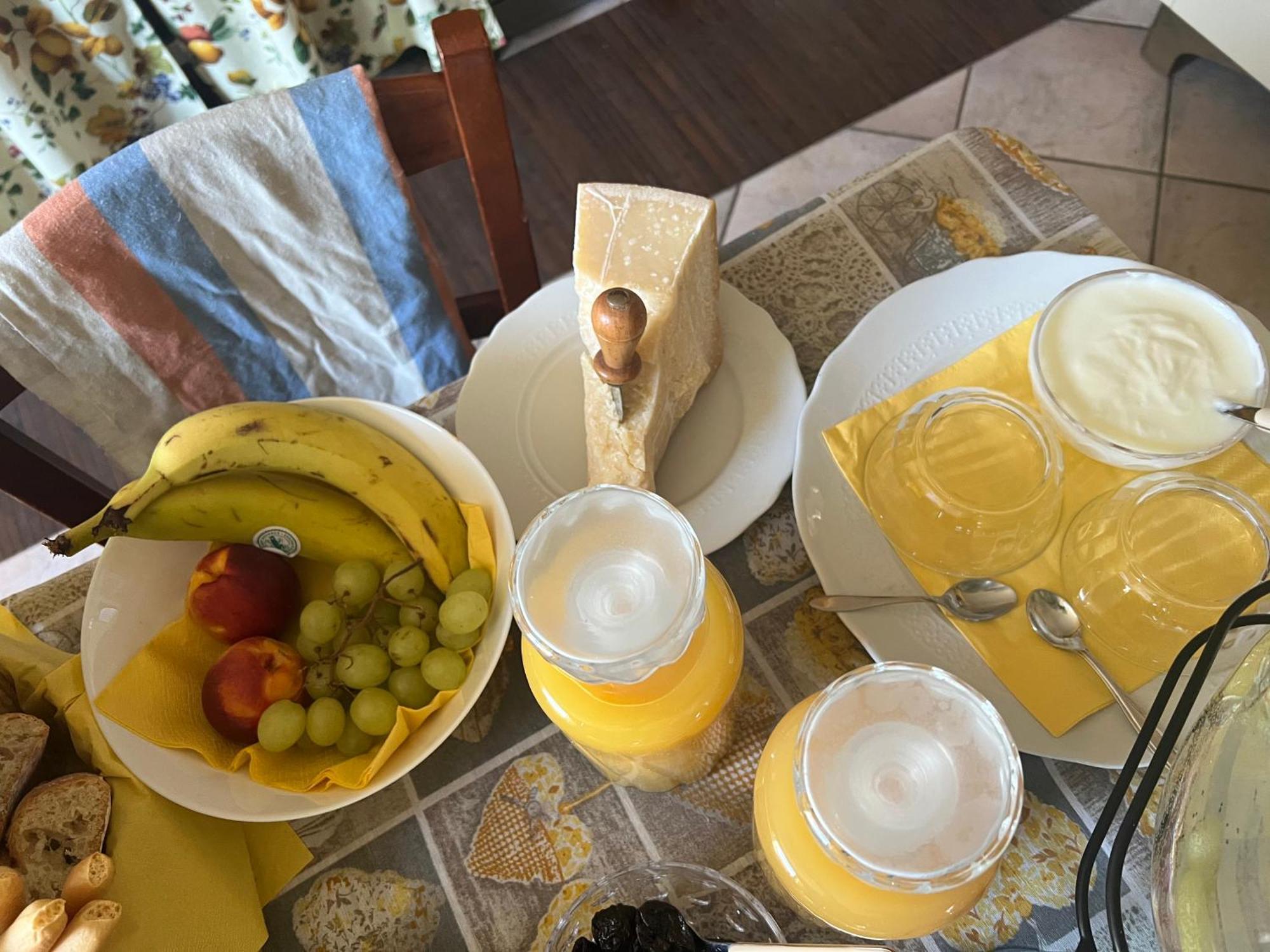 La Frasca Bed and Breakfast Coltaro Eksteriør billede